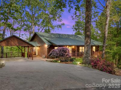 212 Glen Echo Circle