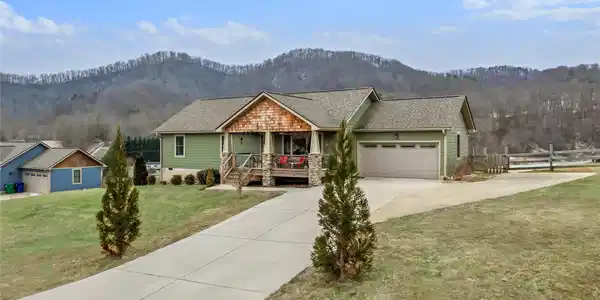 616 Green Valley Road