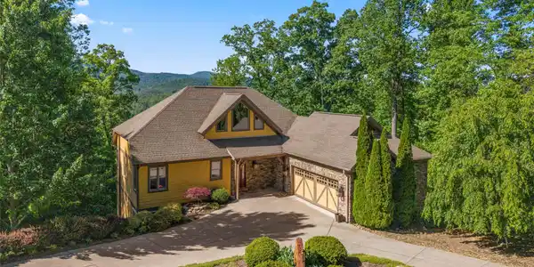 556 High Pines Loop