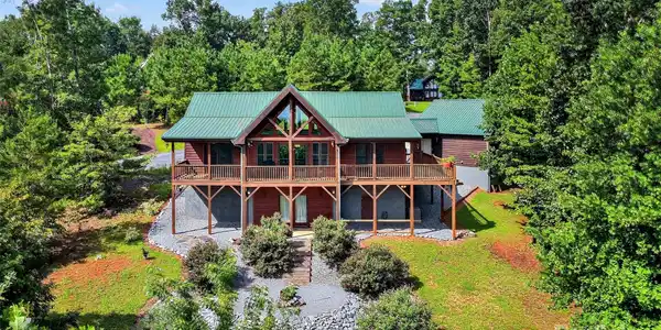 26 Lakeview Trail