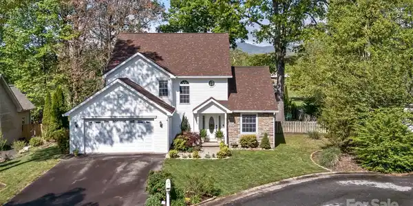 301 Theron Court