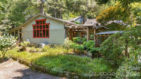 39 Flat Rock Road