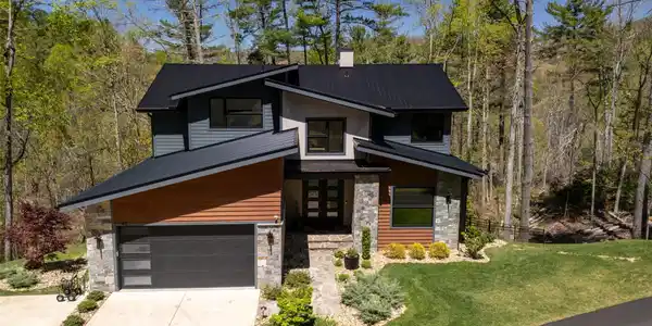 42 Spring Cove Road
