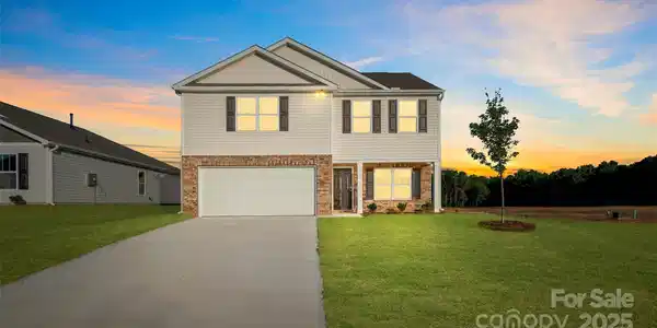 22 Callie River Court