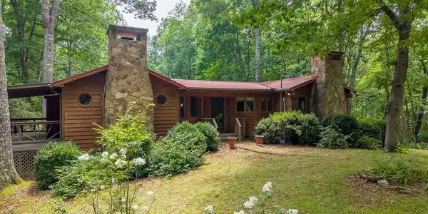 392 Robinson Creek Road