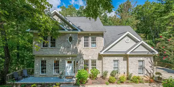 113 Ballantree Drive