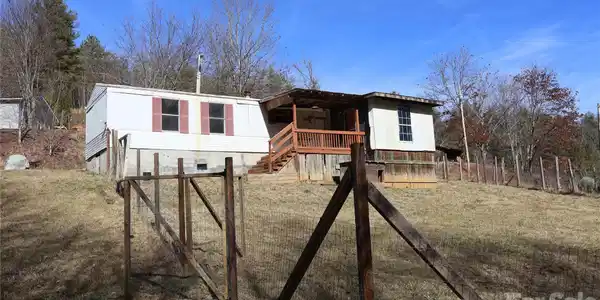3476 Possum Trot Road