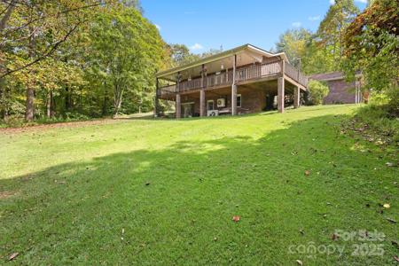 5110 Old Linville Road
