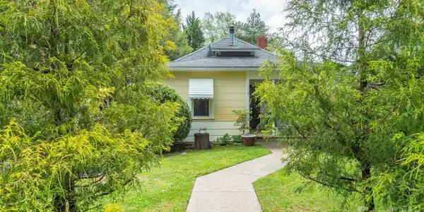 110 Enthoffer Street