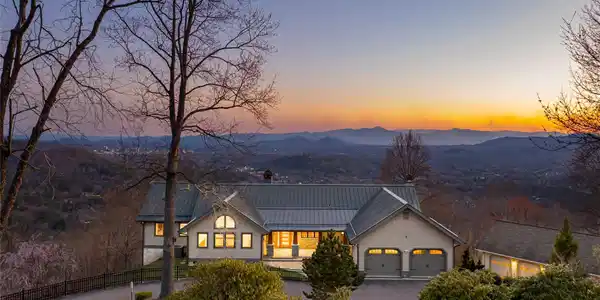525 Elk Mountain Scenic Highway