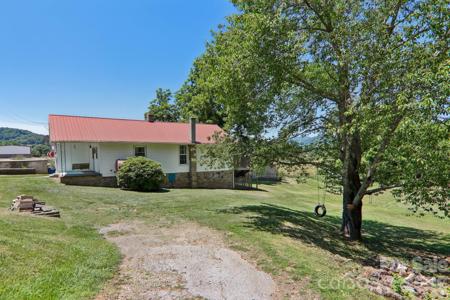 414 Skyline Drive