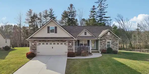 98 Asher Lane