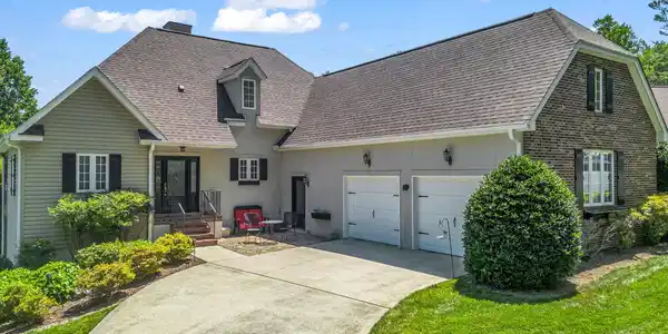 29 Spring Heights Court