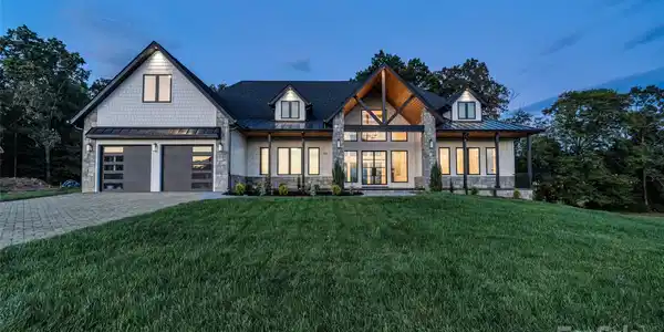 152 Golden Pasture Drive