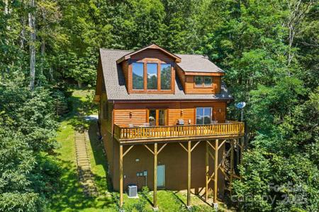 809 Thorncliff Drive