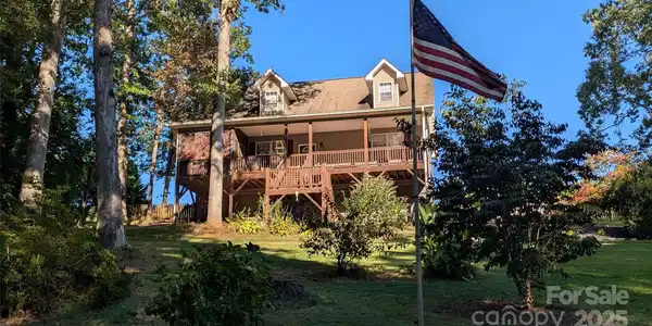 4 Carter Hill Drive