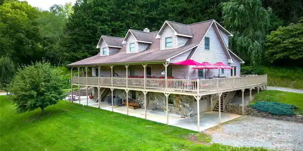 2161 River Bend Road