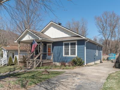 206 Meadow Street