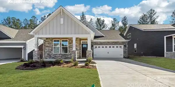 2069 Skyhawk Drive