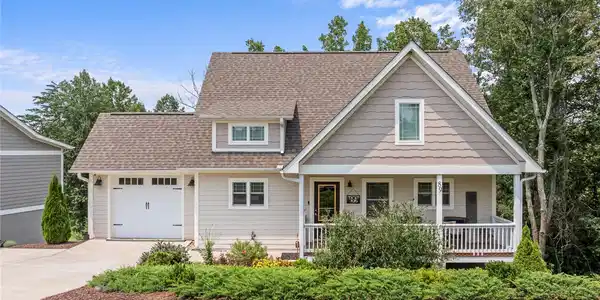 89 Greenwood Fields Drive