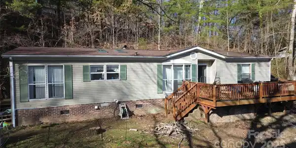 125 Reeves Road