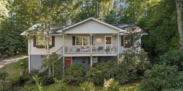 296 Ivy Ridge Circle