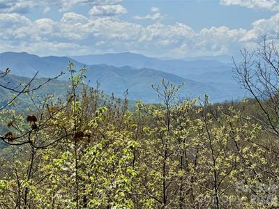00 Aquina Mountain Mountain