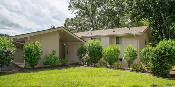 164 Glen Cannon Point