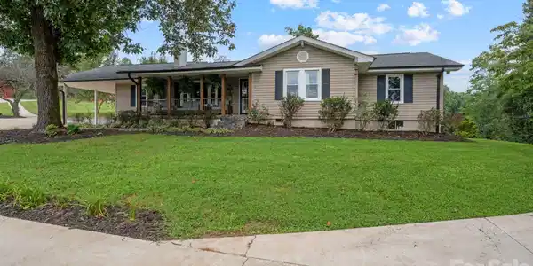 29 Pleasant Hill Road