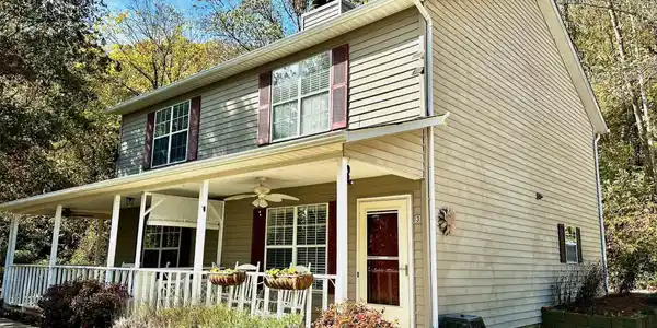 3 Rocking Porch Road