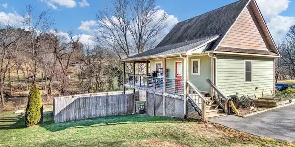 2600 Old Clyde Road