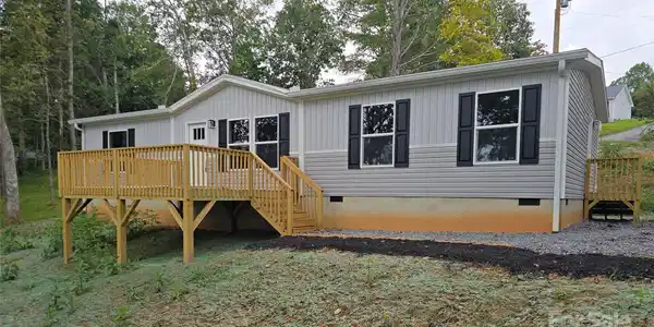 22 McGee Hill Road