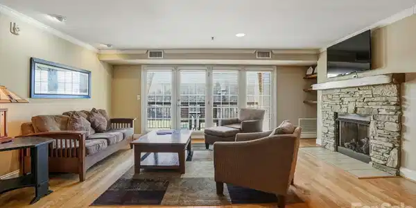402 Bowling Park Road