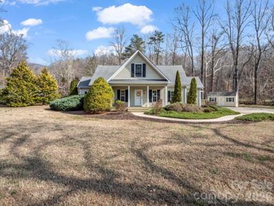 19 Lynnbrook Way
