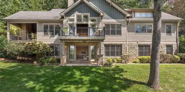 442 Coopers Hawk Drive