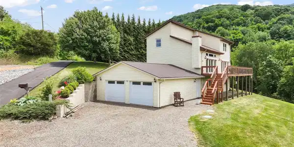 50 Blossom Drive