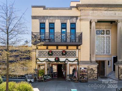 225 N Main Street
