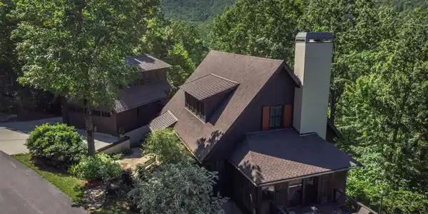 285 Chapman Road