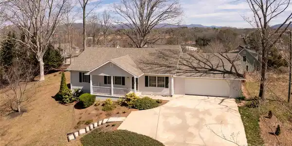 56 Shady Oak Drive