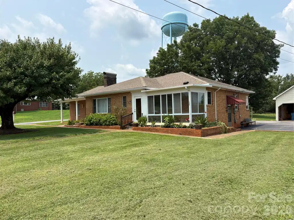 Image 1 Image 1