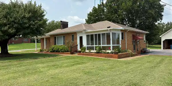 1308 Salem Road