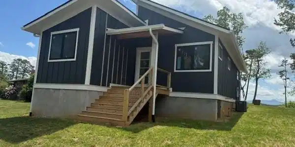 5 Locust Street