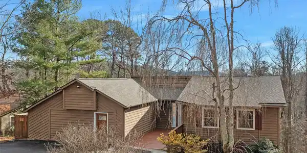 19 Shelby Drive