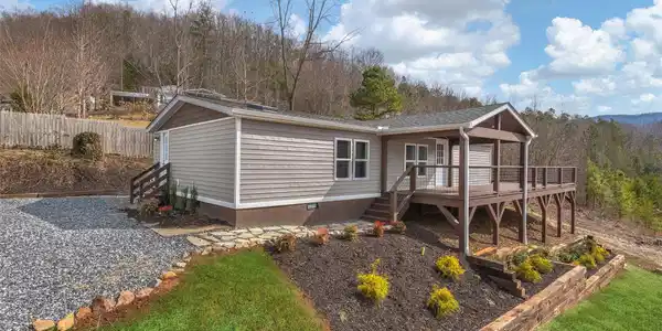 22 Honey Locust Lane