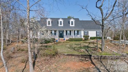 374 & 378 Collinsville Road