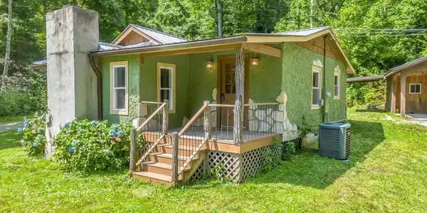 216 Aiken Road