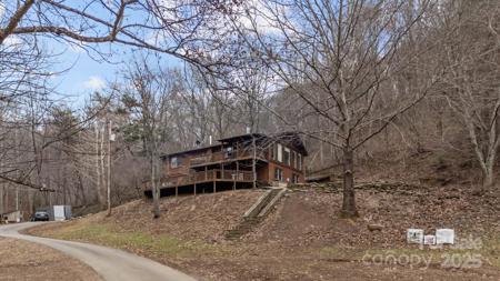 940 Haynes Cove Road
