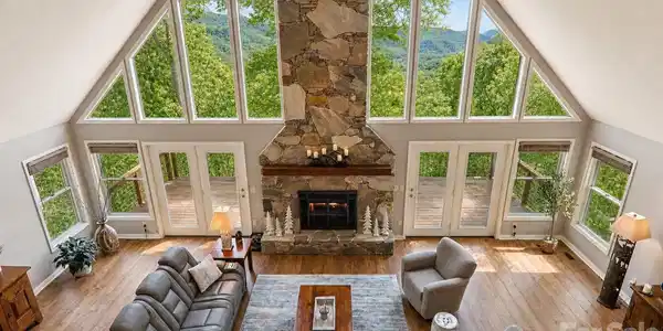 208 Buckeye Road
