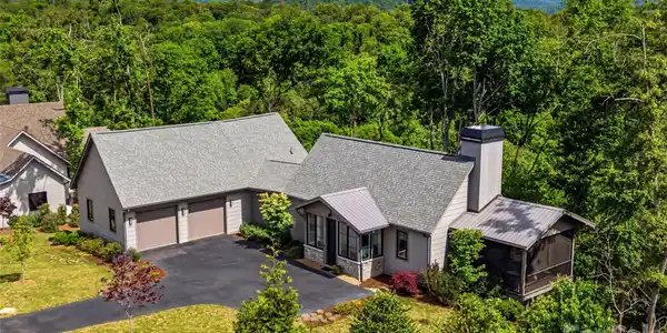 162 Riverbend Forest Drive