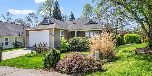 27 Cotton Creek Circle